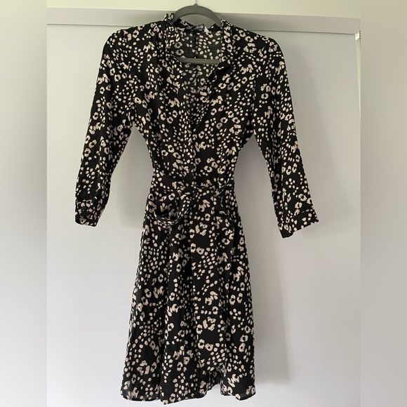 New Zara dress - Picture 2 of 5